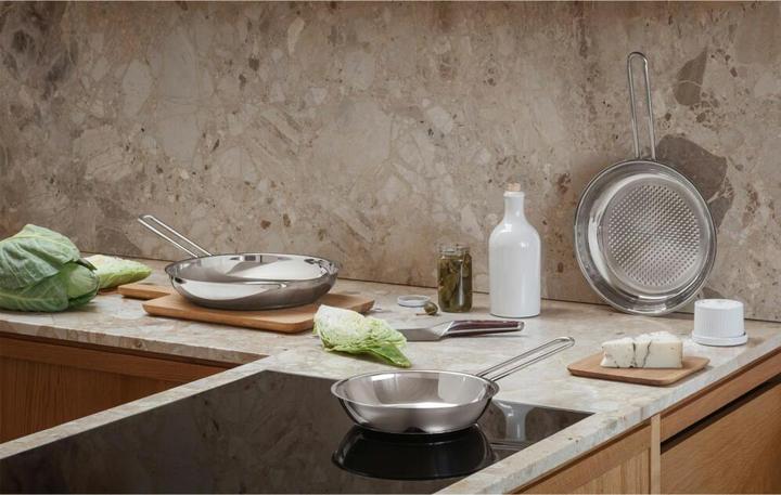 Produktbild Eva Solo Bratpfanne Honeycomb 24 cm, Silber (24 cm, Bratpfanne, Edelstahl)