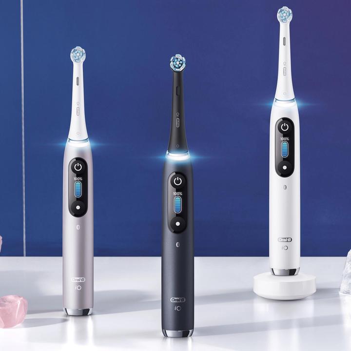 Actual product image Oral-B iO Series 9N (Oscillating toothbrush)