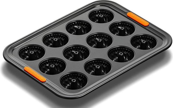 Le Creuset 12er Gugelhupfform 40x30cm (40 cm)