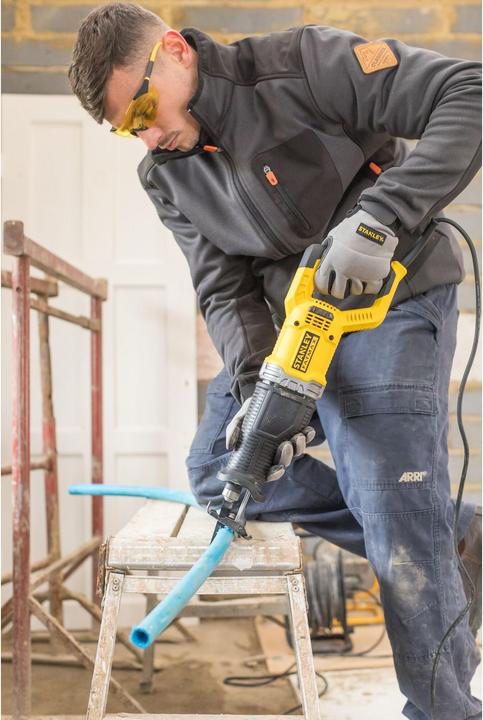 Image du produit Stanley Scie sabre 900 W