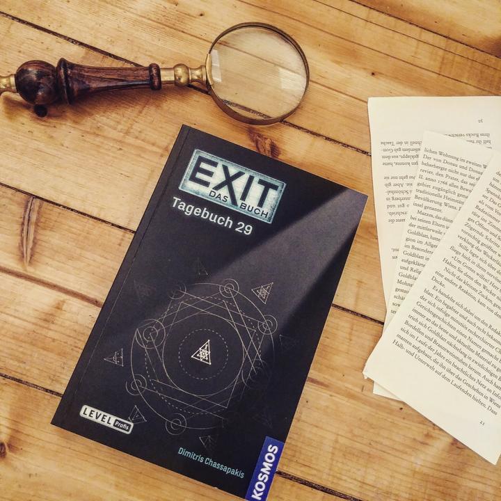 Actual product image Kosmos EXIT - Das Buch - Tagebuch 29 (German, Dimitris Chassapakis, 2018)