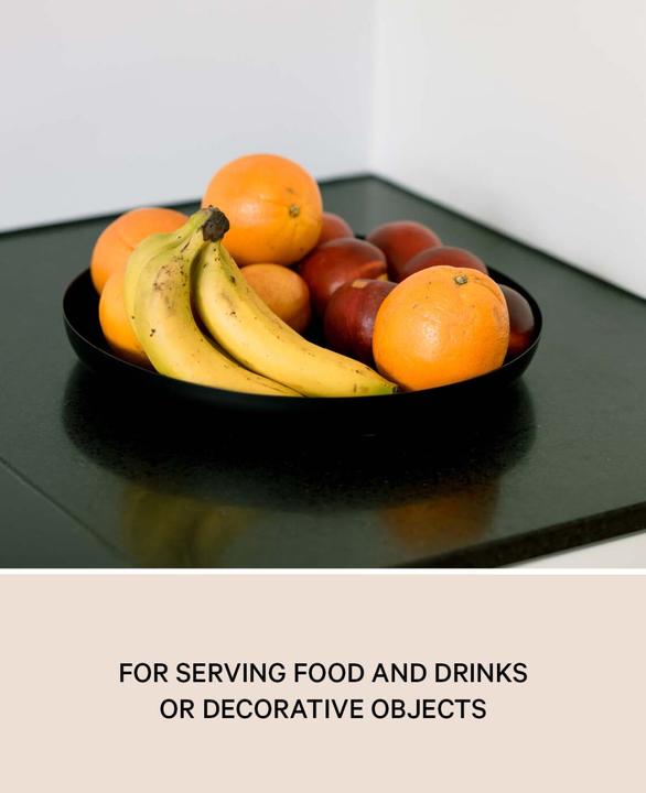 Actual product image Esmée Round serving tray / decorative tray made of black metal, Ø 30.5 cm
