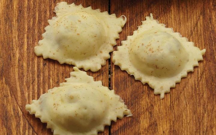 Produktbild World of Flavours Ravioli-Schneider