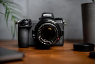 Produktbild Voigtländer Ultron 75mm f/1.9 MC VM (Leica M, Vollformat)