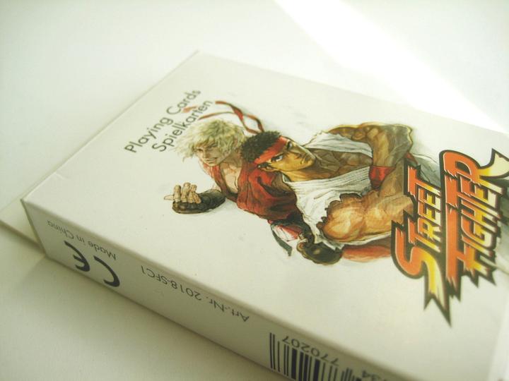 Actual product image Sakami Street Fighter jeu de cartes à jouer Characters