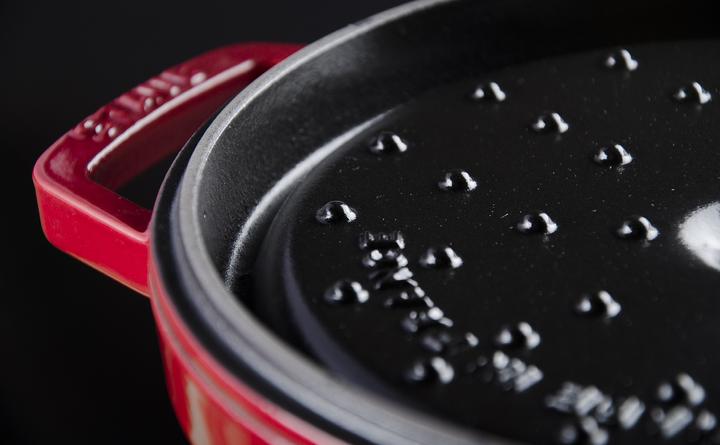 Image du produit Staub Cocotte (24 cm, Cocotte + faitout, Fonte)