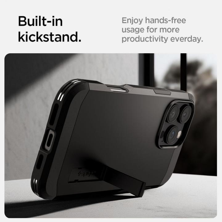Actual product image Spigen Tough Armor MAG iPhone 16 Pro Max MagSafe czarny/black ACS08013 (Apple iPhone 16 Pro Max)