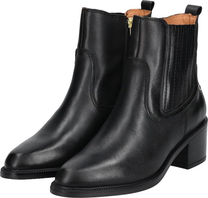 Actual product image Pikolinos Bacarote (41)