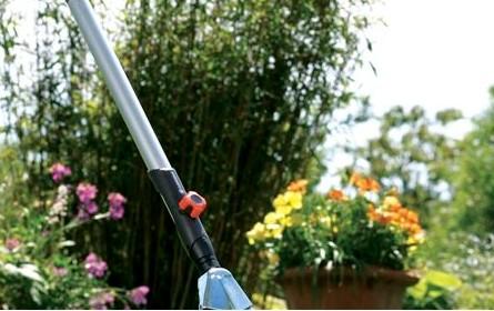 Actual product image Gardena Adjustable broom