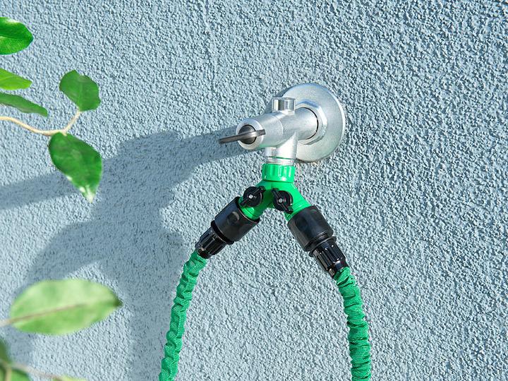 Produktbild Royal Gardineer 2-Wege-Wasserhahn-Adapter mit 2 Ventilen, 3er-Set (50.80 mm)