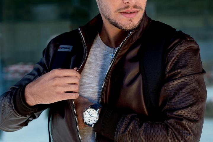Produktbild Wenger Urban Classic (Chronograph, Analoguhr, Swiss Made, 44 mm)