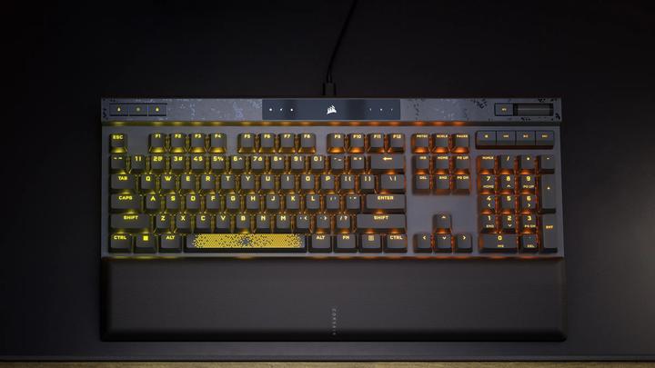 Produktbild Corsair K70 MAX RGB (DE, Kabelgebunden)