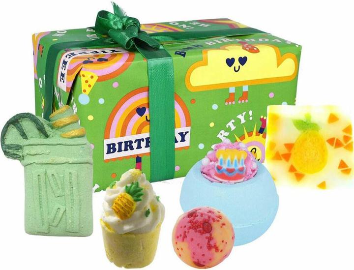 Bomb Cosmetics ItÂ's Your Birthday Bath Gift Set (Haarpflege set)