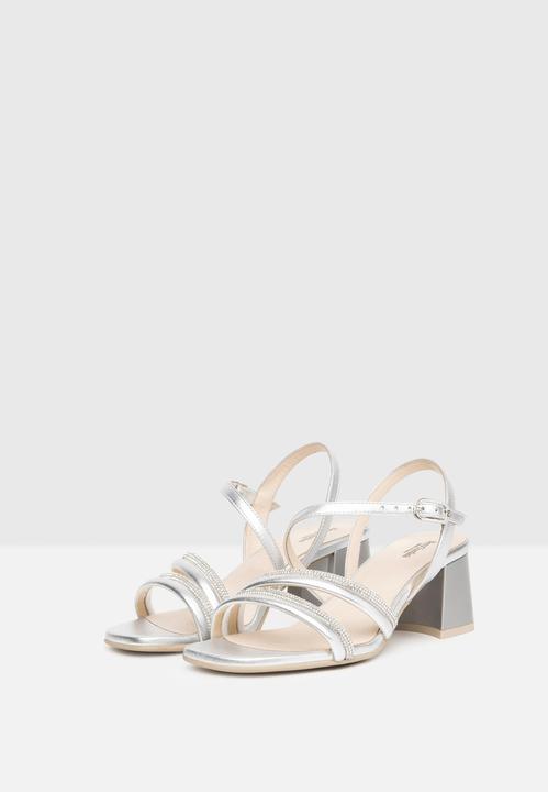 Actual product image Nero Giardini Sandalen (37)