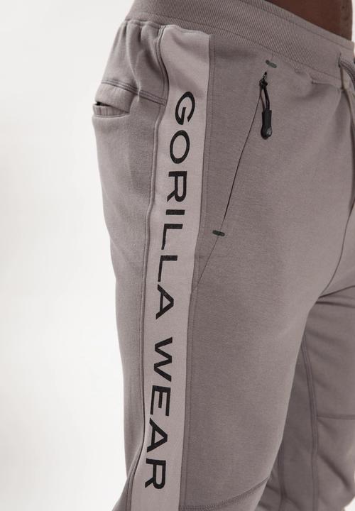 Actual product image Gorilla Wear Thompson 3/4 Jogginghose - Grau (S)