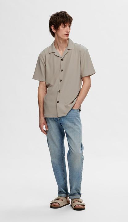 Image du produit Selected Homme Chemise à col cubain côtelé et à manches courtes (XL)