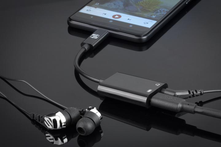 Actual product image Scosche StrikeLine (USB Type C, 3.5mm jack, USB Type C)