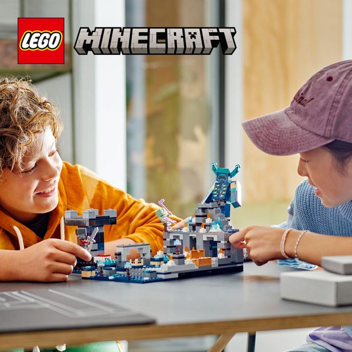 Produktbild LEGO Das Duell in der Finsternis (21246, LEGO Minecraft)