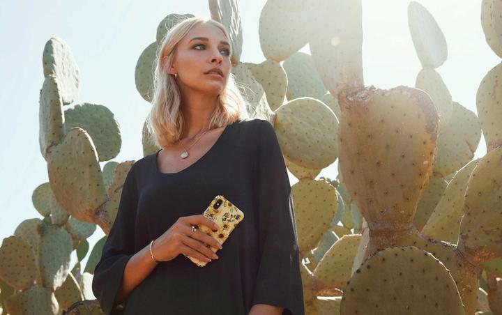 Produktbild iDeal Of Sweden Sunflower Lemonade (Samsung Galaxy S10)