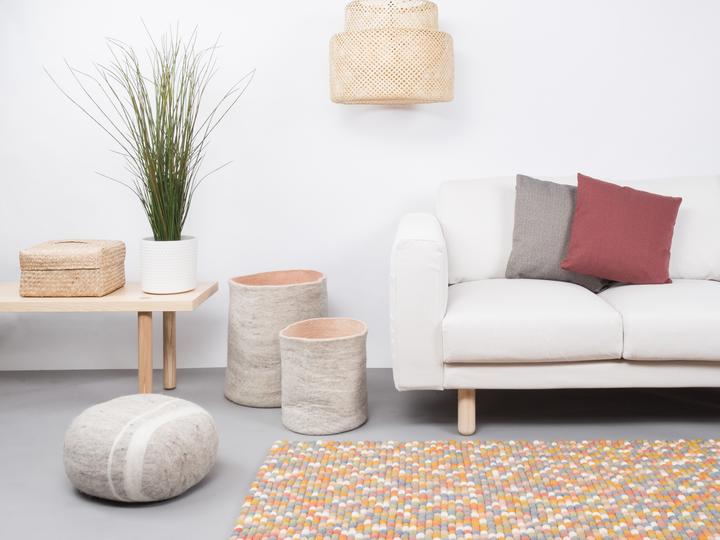 Produktbild Myfelt Liese Filzkugelteppich eckig (120 x 170 cm)