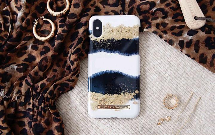 Produktbild iDeal Of Sweden Gleaming Licorice (Apple iPhone 6)