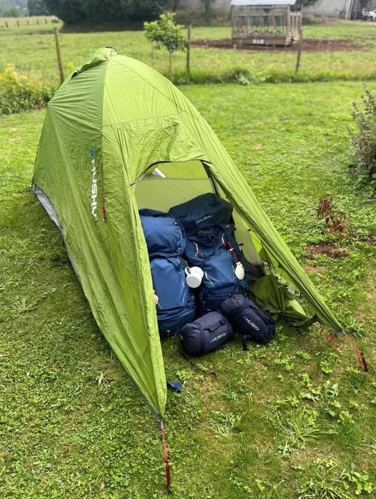 Actual product image Husky (TENTE TREKKING SAWAJ ULTRA 2) X8762245 (Tunnel tent, 1.85 kg, 2 persons)