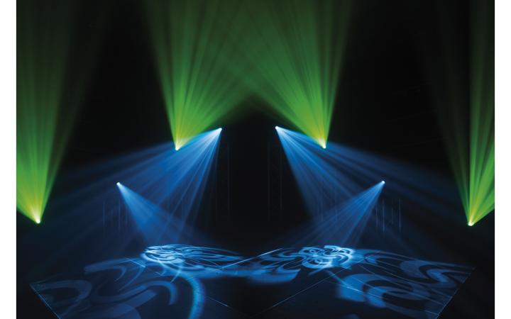 Produktbild Showtec Phantom 130 Spot (Moving Bar)