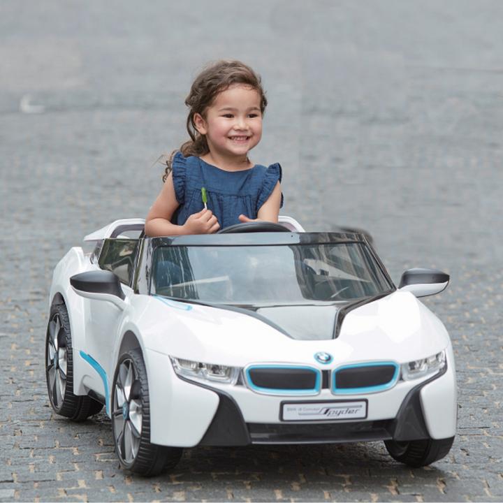 Actual product image Rollplay BMW i8 Spyder (6 V)