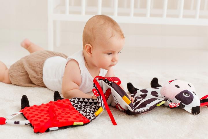 Produktbild Bali Bazoo Baby Stoffbuch Kuh