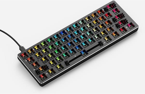 Actual product image Glorious PC Gaming Race GMMK Compact Barebone ISO layout (DE, Cable)