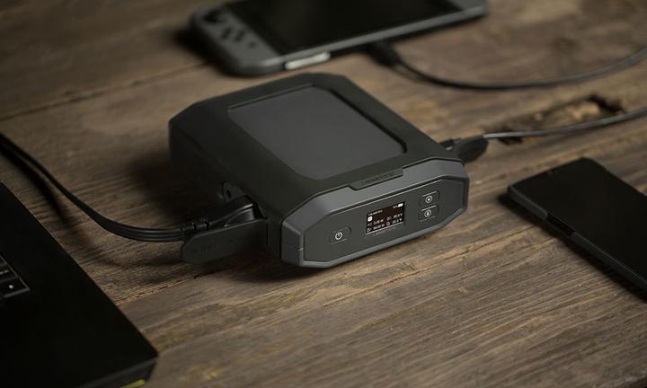 Produktbild Omnicharge Ultimate (38400 mAh, 100 W, 142 Wh)