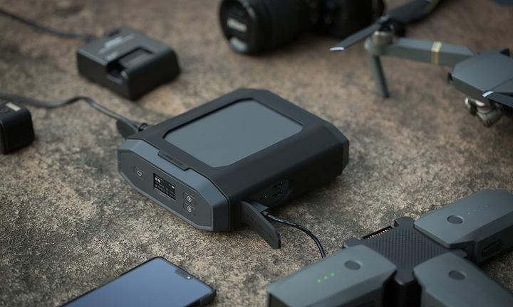Produktbild Omnicharge Ultimate (38400 mAh, 100 W, 142 Wh)