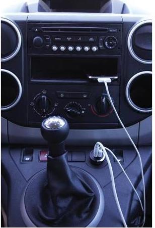 Actual product image Velleman DUAL USB CAR CHARGER (5 V - 4.2 A) - 21 W max.