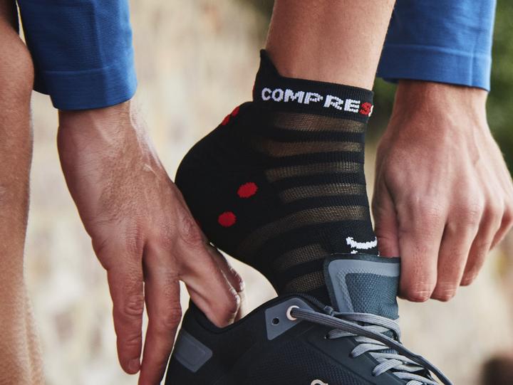 Produktbild Compressport Pro Racing Socks v4.0 Ultralight Run Low (45 - 48)