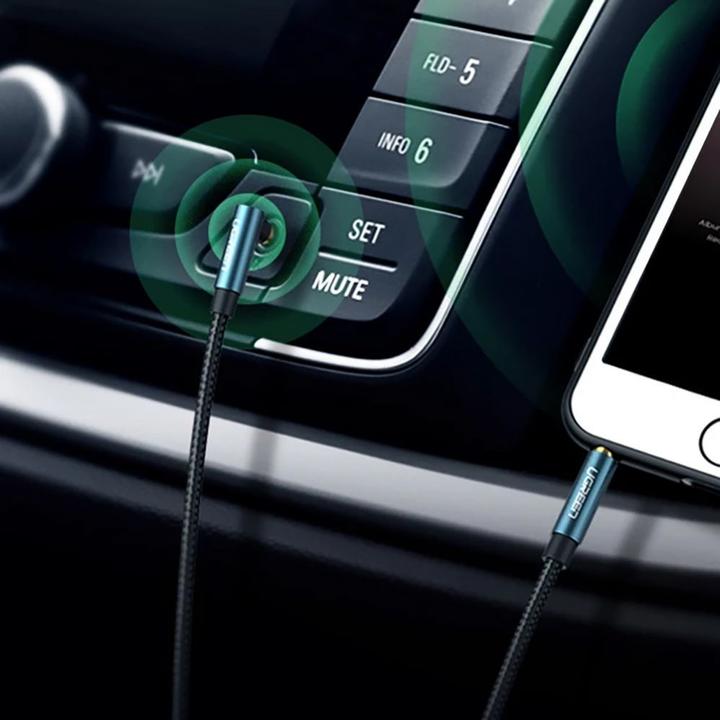 Produktbild Ugreen mini jack 3,5mm AUX Cable 1m (black) (1 m)