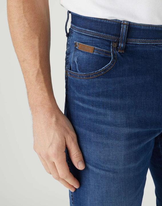 Actual product image Wrangler Texas Slim (30)