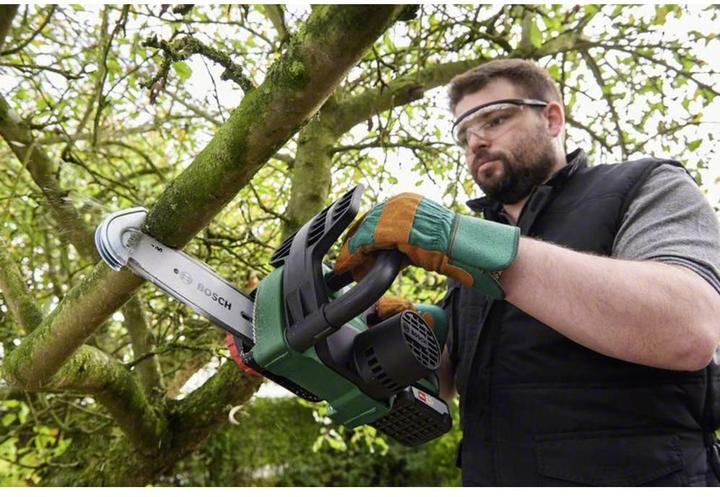 Produktbild Bosch Home & Garden UniversalChain 18 (Akku Kettensäge)
