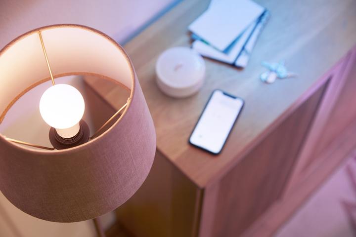 Actual product image WiZ DUPLIKAT lamp 60W E27 standard shape (E27, 8 W, 806 lm, 1 x, F)