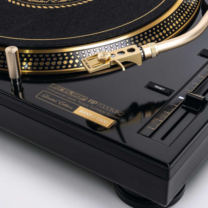 Image du produit reloop RP-7000 MK2 Édition limitée or