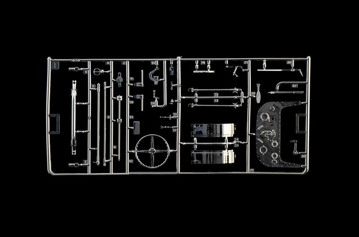 Actual product image 1:12 Bugatti Type 35B