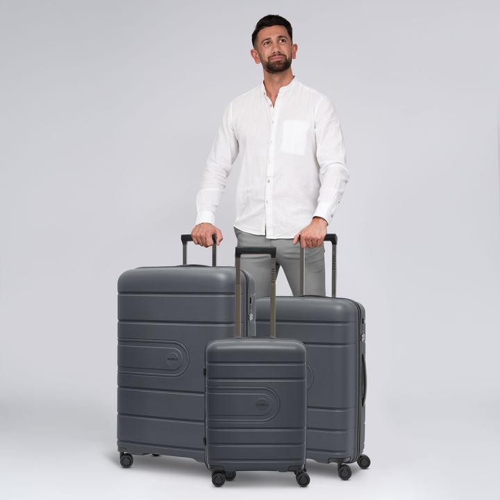 Actual product image Redolz Essentials 11 3-SET 4 wheels 3-piece suitcase set (208 l, XL (from 140l))