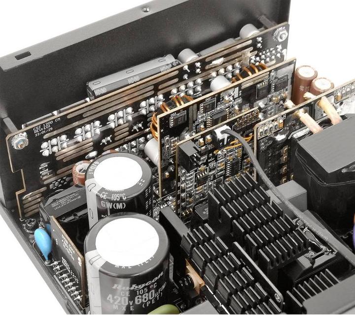Produktbild Thermaltake Toughpower GF3 (1200 W)