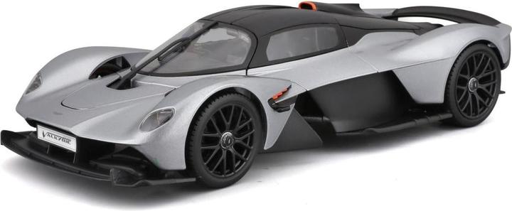 Actual product image Maisto Aston Martin Valkyrie 2022 1/18 silver