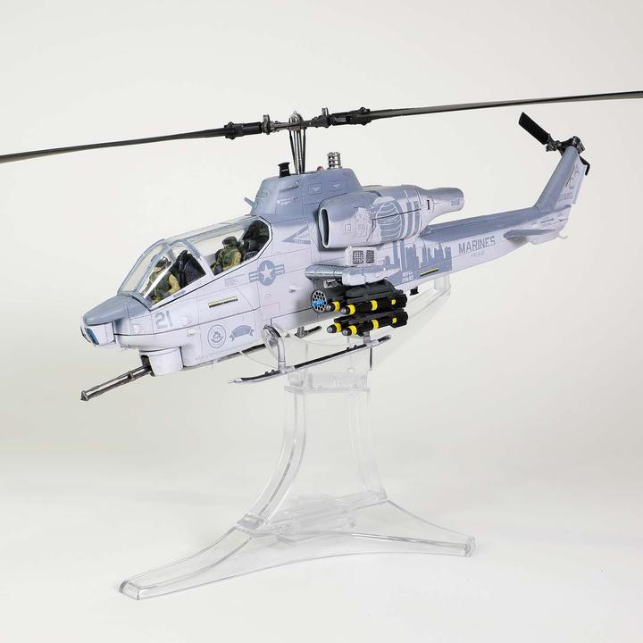 Immagine prodotto Forces of Valor Elicottero d'attacco Bell AH-1W Whiskey Cobra