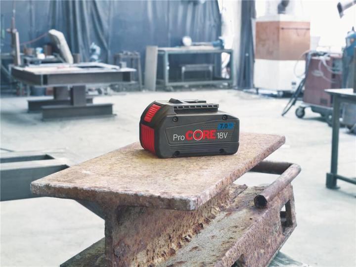 Produktbild Bosch Professional Batterie GBA 18V 8,0Ah ProCORE18V (18 V)