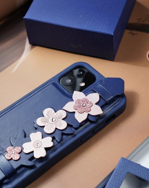 Actual product image Kingxbar The Sweet Series case is decorated with original Swarovski crystals for the iPhone 12 mini blue (Apple iPhone 12 mini)