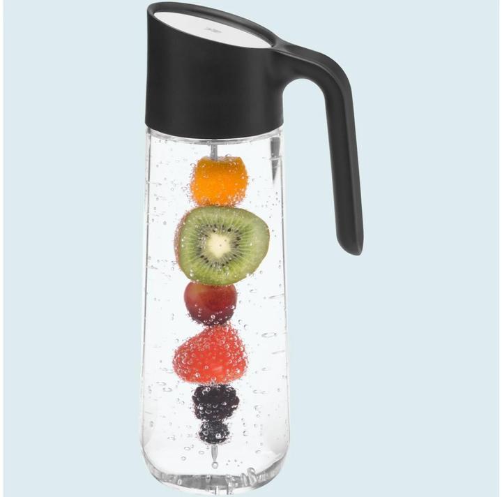 Produktbild WMF Wasserkaraffe 1l Glaskaraffe mit Griff Fruchtspiess Nuro CloseUp-Verschluss (1 l)