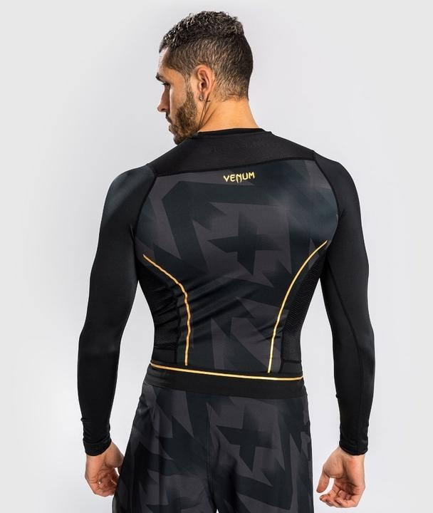 Actual product image Venum Razor Rashguard Long Sleeves - Black/Gold - XL (XL)