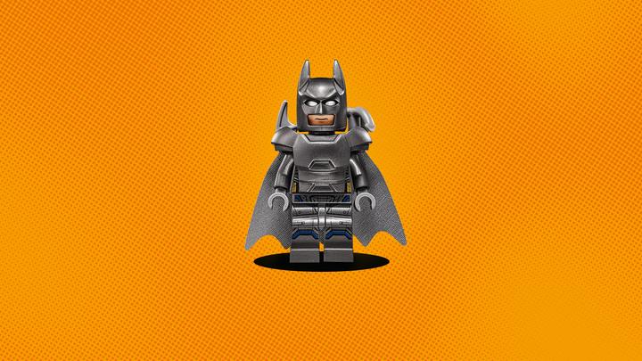 Actual product image LEGO Super Heroes Clash of the Heroes (76044, LEGO DC)