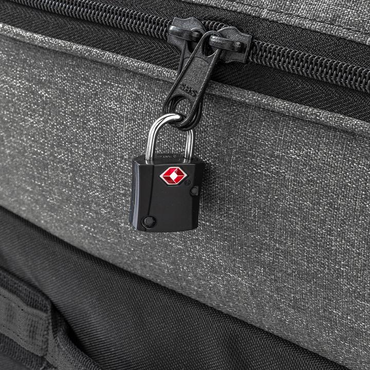 Actual product image Kipsta Essential (70 l)